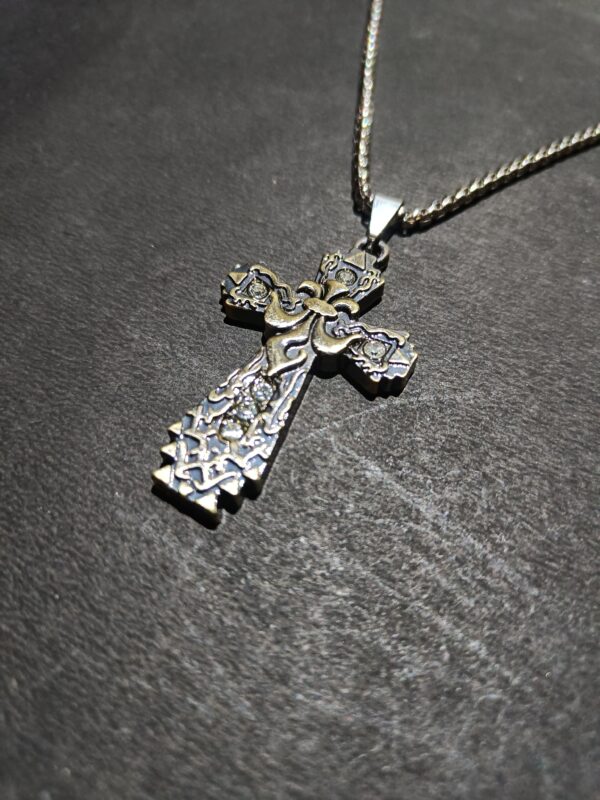 The Eclipsed Cross - Image 5